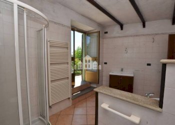 Bagno - Casa indipendente Frazione Sant'Antonio, 145, Castellamonte - foto 14