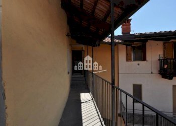 Balcone - Casa indipendente Frazione Sant'Antonio, 145, Castellamonte - foto 27