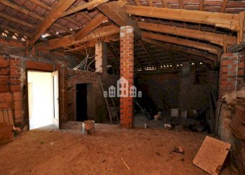 Interno non residenziale - Casa indipendente Frazione Sant'Antonio, 145, Castellamonte - foto 32