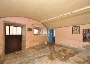 Stanza non arredata - Casa indipendente Frazione Sant'Antonio, 145, Castellamonte - foto 39