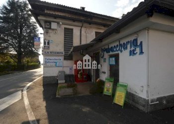 Facciata - Bar - Tabacchi - Ricevitoria via Bettolino, 15, Baldissero Canavese - foto 4