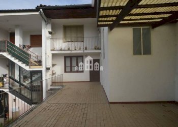 Facciata - Casa indipendente via Cironvallazione, 11, Val di Chy - foto 25