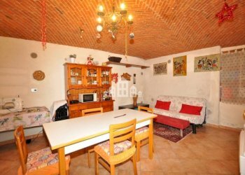 Salone - Casa indipendente via Garibaldi, 24, Burolo - foto 8