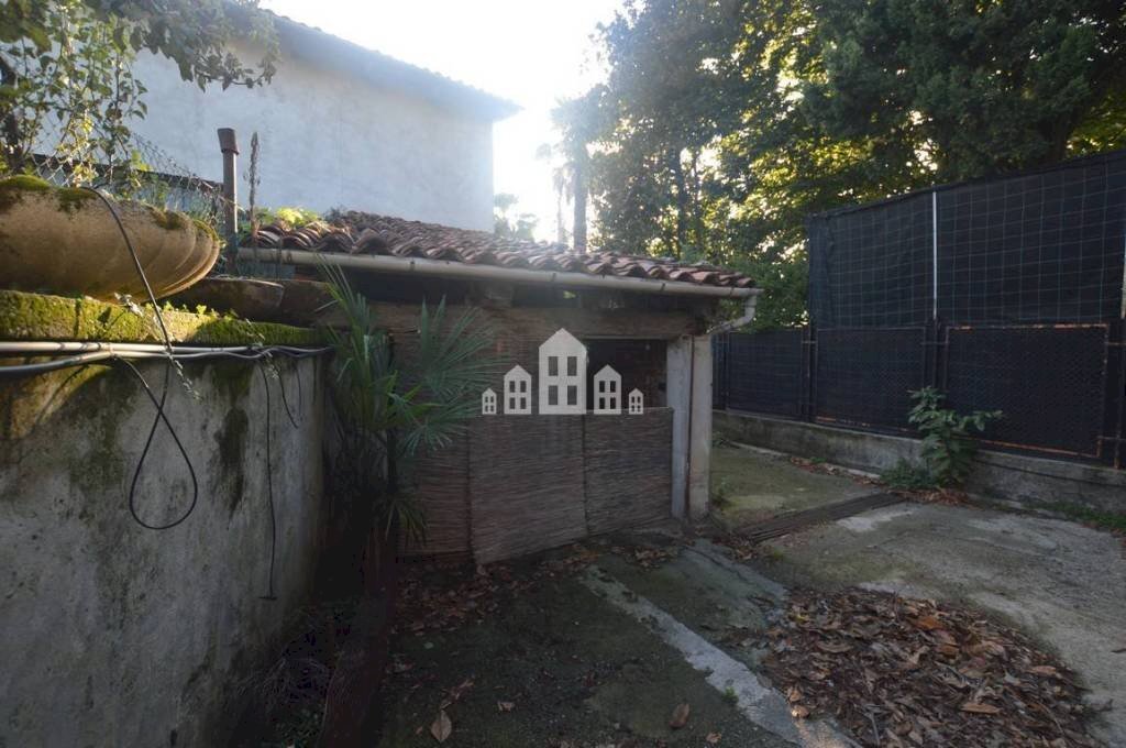 Giardino - Casa indipendente via Nigra, 22, Castelnuovo Nigra - foto 2