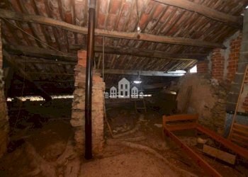 Box auto - Casa indipendente via Nigra, 22, Castelnuovo Nigra - foto 18