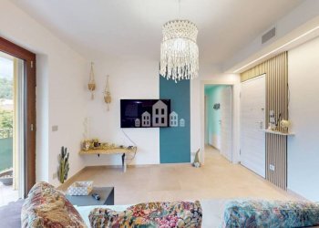 Soggiorno - Bilocale via Provinciale, 67, Samone - foto 2