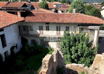 Facciata - Casa indipendente via Villa, 49, Valperga - foto 3