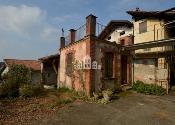 Facciata - Casa indipendente vicolo Palestro, snc, Val di Chy - foto 3