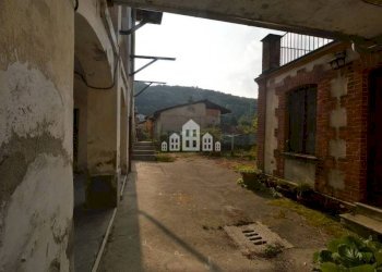 Portico - Casa indipendente vicolo Palestro, snc, Val di Chy - foto 11