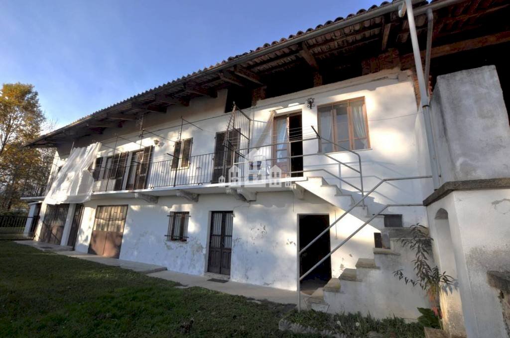 Facciata - Independent house strada del Casino, 41, Castellamonte - photo 1