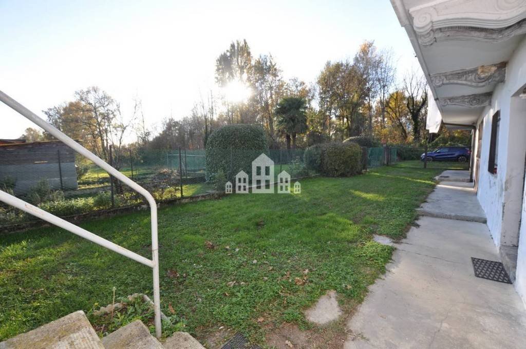 Giardino - Independent house strada del Casino, 41, Castellamonte - photo 3