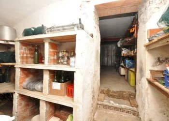 Cantina - Casa indipendente strada del Casino, 41, Castellamonte - foto 17