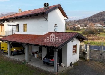 Facciata - Villa via Duchessa Isabella, 19, Vistrorio - foto 1