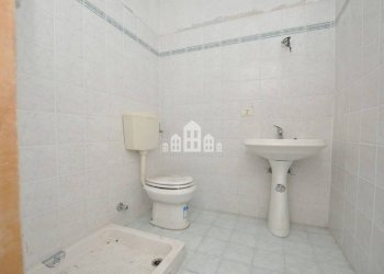 Bagno - Casa indipendente piazza Municipale, 1, Sparone - foto 9