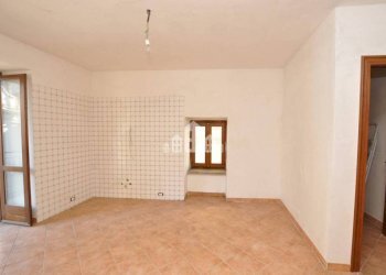 Stanza non arredata - Casa indipendente piazza Municipale, 1, Sparone - foto 14