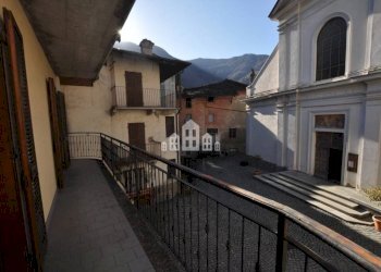 Balcone - Casa indipendente piazza Municipale, 1, Sparone - foto 16