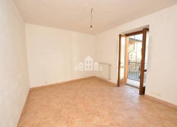 Stanza non arredata - Casa indipendente piazza Municipale, 1, Sparone - foto 17