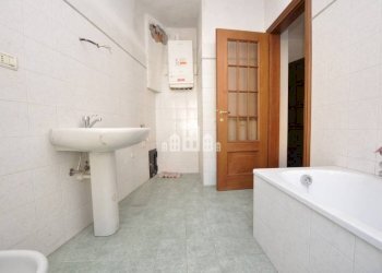 Bagno - Casa indipendente piazza Municipale, 1, Sparone - foto 22