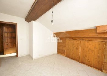 Stanza non arredata - Casa indipendente piazza Municipale, 1, Sparone - foto 30