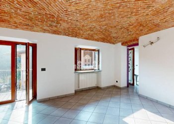 Stanza non arredata - Casa indipendente via Scarola, 7, Loranzè - foto 9