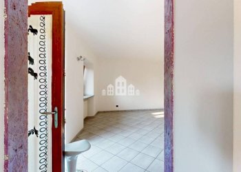 Interno appartamento - Casa indipendente via Scarola, 7, Loranzè - foto 11