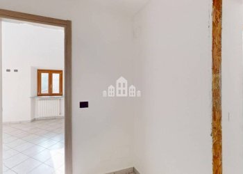 Interno appartamento - Casa indipendente via Scarola, 7, Loranzè - foto 24