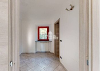 Stanza non arredata - Casa indipendente via Scarola, 7, Loranzè - foto 28