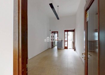 Interno appartamento - Negozio via Castellamonte, 14, Banchette - foto 8