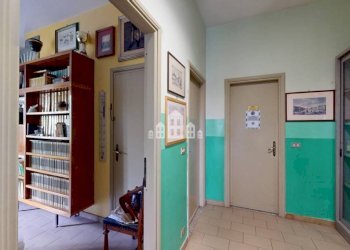 Disimpegno - Stabile - Palazzo strada del Castello, 3, Castellamonte - foto 24