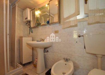 Bagno - Independent house Località Benasso, 98, Castellamonte - photo 12