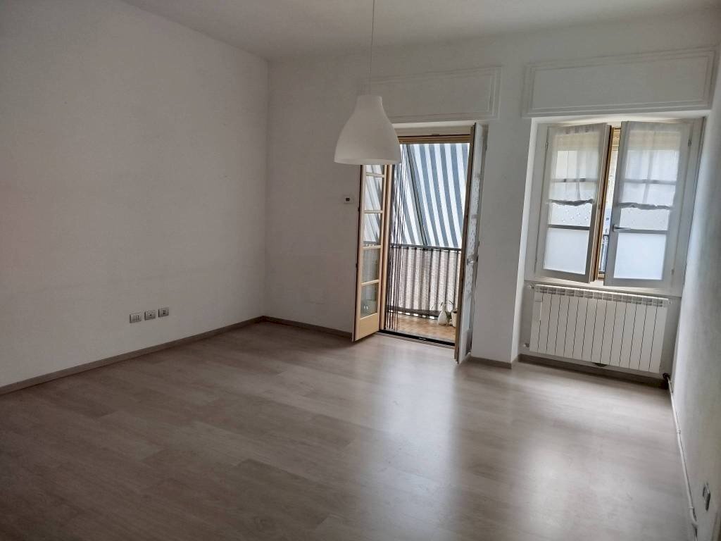 Soggiorno - Quadrilocale via Felice Fossati, Sondrio - foto 3