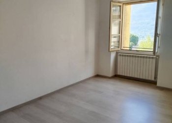 Camera da letto - Quadrilocale via Felice Fossati, Sondrio - foto 38