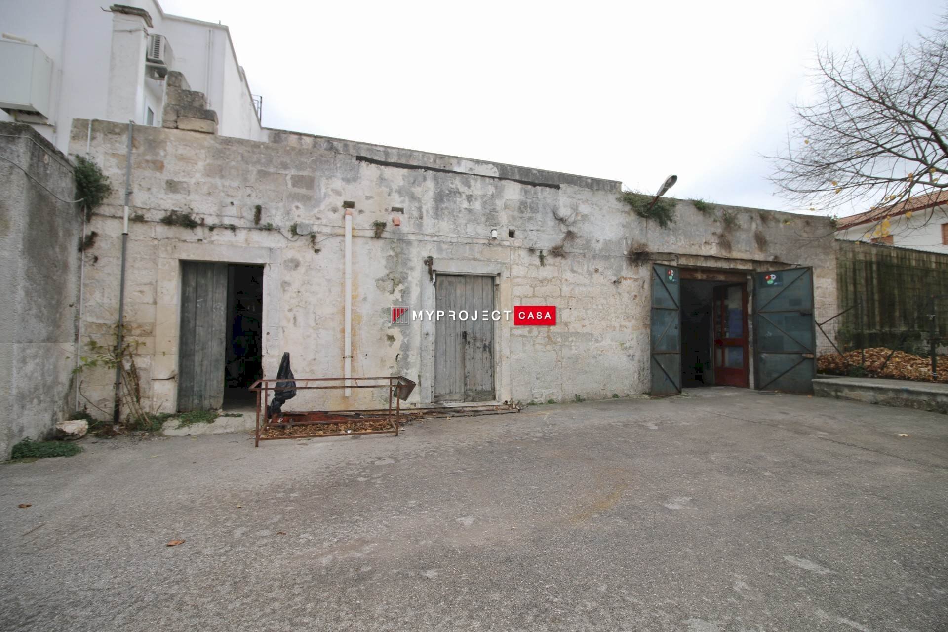 Magazzino Via Massafra, Martina Franca - foto 3