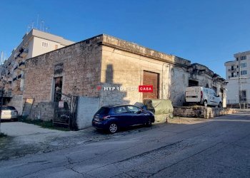 Magazzino Via Massafra, Martina Franca - foto 21