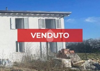 Portion of a house Via Chiavicone, Malalbergo - photo 1