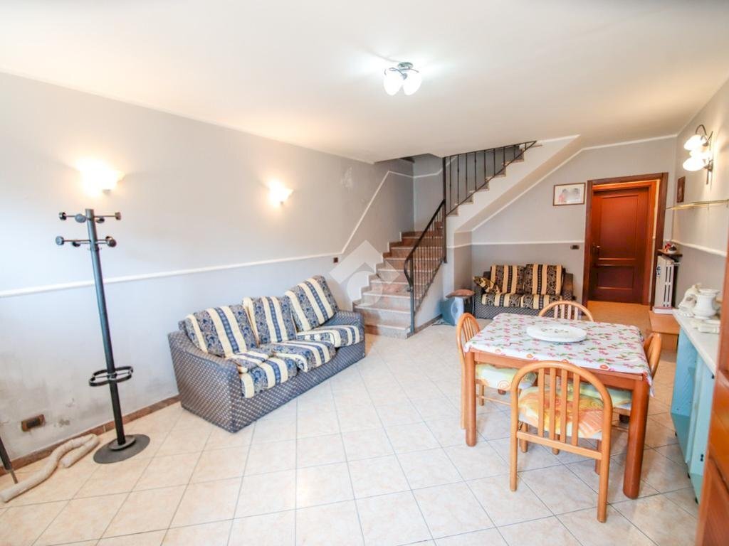 Casa semi indipendente Via scognamiglio, Rivarolo Canavese - foto 3