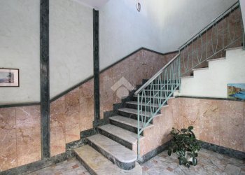 Four-room apartment Via Fabio Filzi, Chiavari - photo 2