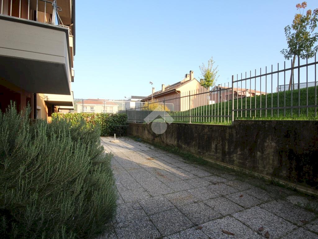 Two-room apartment Strada Croci, Alba - photo 2