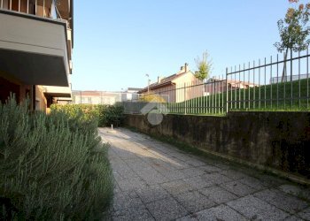 Two-room apartment Strada Croci, Alba - photo 2