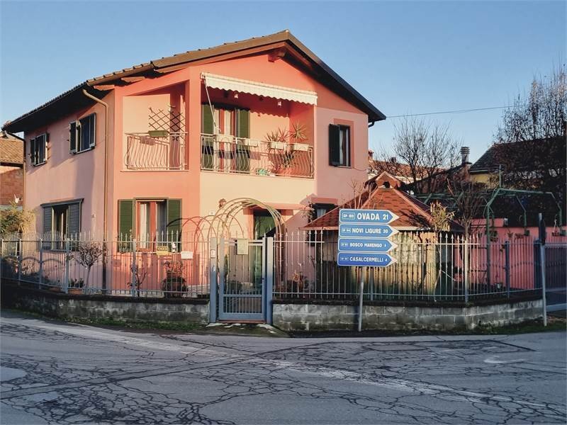 Casa indipendente Castellazzo Bormida - foto 1
