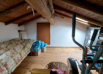 Apartment in Villa via Fondè, hamlet Pizzocalvo, San Lazzaro di Savena - photo 8