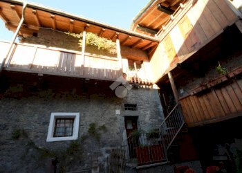 Casa semi indipendente Challand, Challand-Saint-Anselme - foto 2