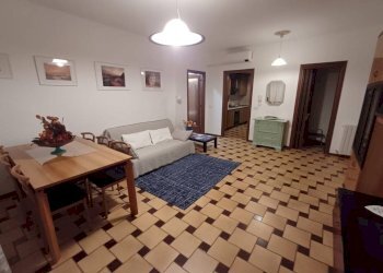 Salone - Three-room apartment via Leon Battista Alberti, Carpi - photo 3