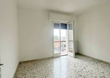 Soggiorno - Bilocale via Zara, Brescia - foto 9