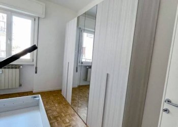 Camera da letto - Bilocale via Zara, Brescia - foto 14