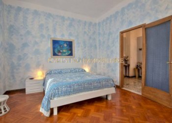 Camera da letto - Appartamento corso Cristoforo Colombo, Rapallo - foto 15