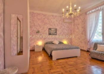 Camera da letto - Appartamento corso Cristoforo Colombo, Rapallo - foto 44