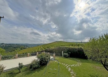 Vista - Villa Neive - foto 10