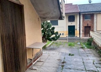 Giardino - Independent house via Roma, Calvi - photo 13