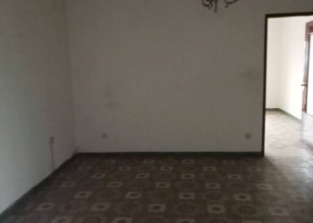 Stanza non arredata - Independent house via Roma, Calvi - photo 18